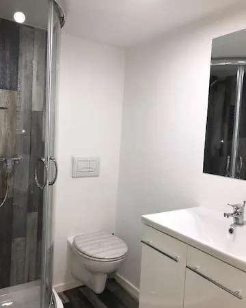 アパート Gaestehaus Reimold ベーブラ